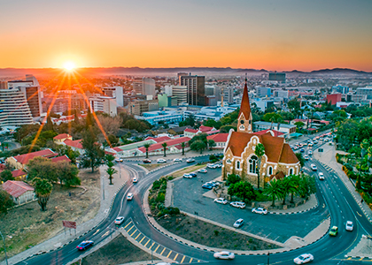 Solnedgang over Namibias hovedstad Windhoek